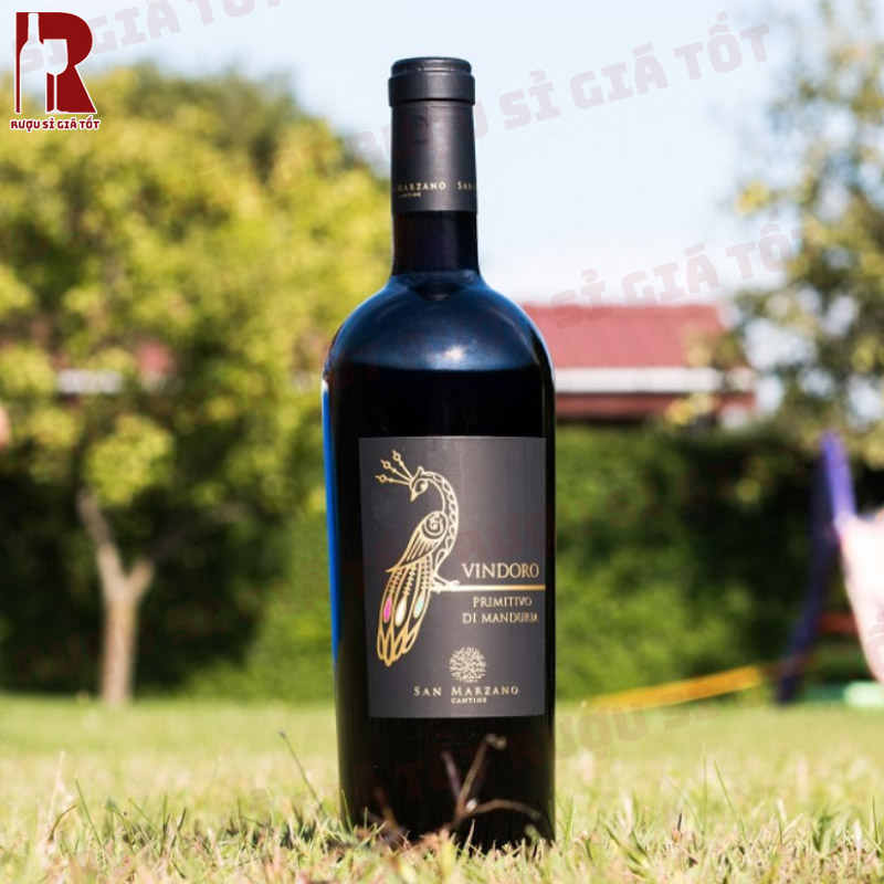Rượu vang con công Vindoro Negroamaro giá tốt
