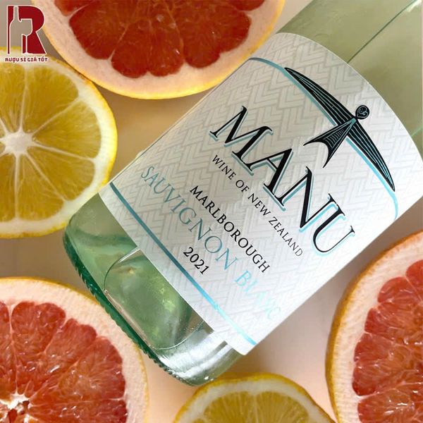Manu Sauvignon Blanc đem đến vị rượu vang trắng trẻ trung, nhẹ nhàng và dễ uống
