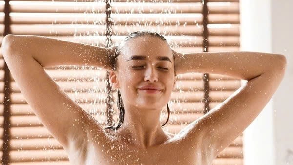 LỌC NƯỚC VÒI SEN TẮM 3M - NƯỚC SẠCH, DA KHOẺ, TÓC MƯỢT