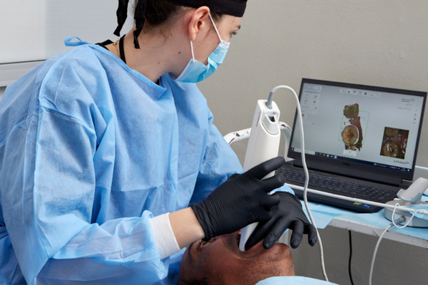 Máy quét khoang miệng 3Shape