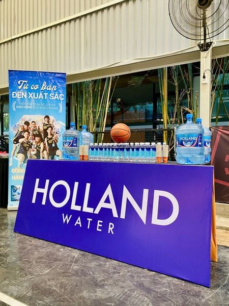 [HOLLAND WATER – SSA Sports Skills Academy]