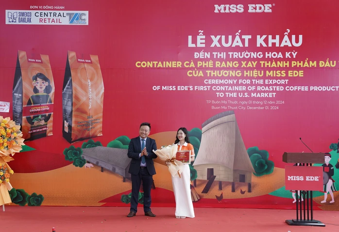 Báo Người Lao Động: Nhân viên xuất sắc bất ngờ được tặng 1% cổ phần doanh nghiệp