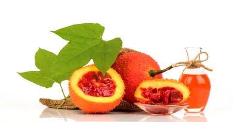 Bạn Đã Sử Dụng Dầu Gấc Ăn Dặm Đúng Cách Cho Con?
