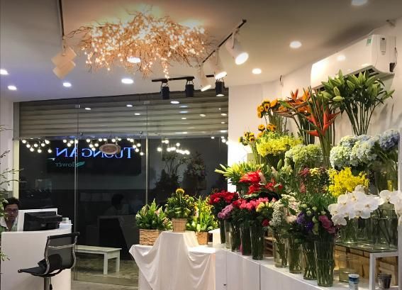 Tuyệt Chiêu Cắm Hoa Tròn