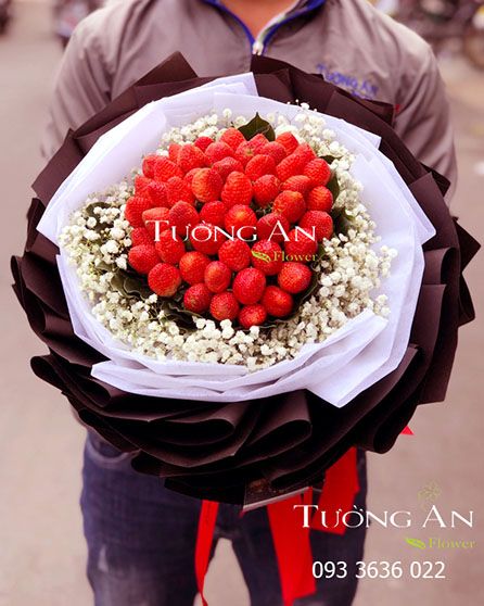 Vì Sao Bạn Nên Tặng Bó Hoa Trái Cây Cho Những Người Yêu Thương?