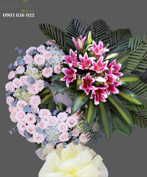 Vòng Hoa Viếng Hiện Đại