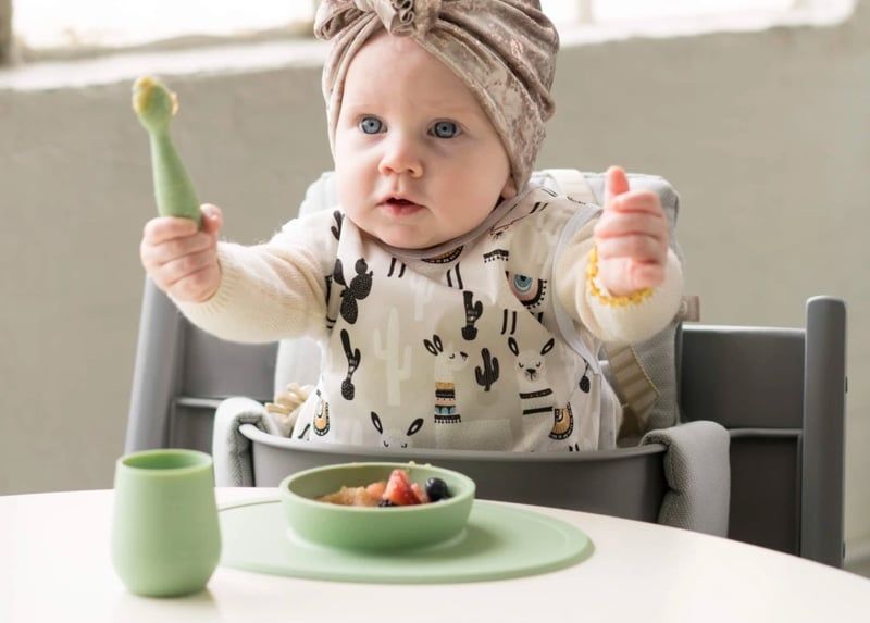 [Tổng hợp] Dụng cụ ăn dặm cho bé mẹ cần chuẩn bị