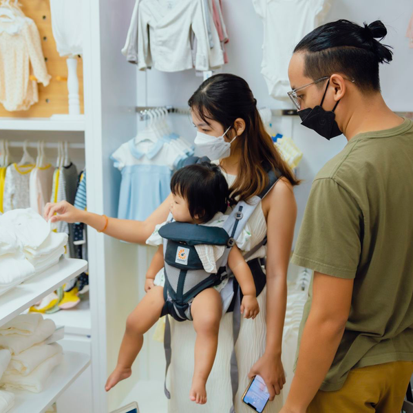 SO SÁNH CÁC MẪU GHẾ NGỒI Ô TÔ CHO BÉ TỐT NHẤT NĂM 2022