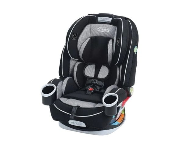 Ghế ngồi ô tô Graco được thiết kế chắc chắn, dễ lắp đặt
