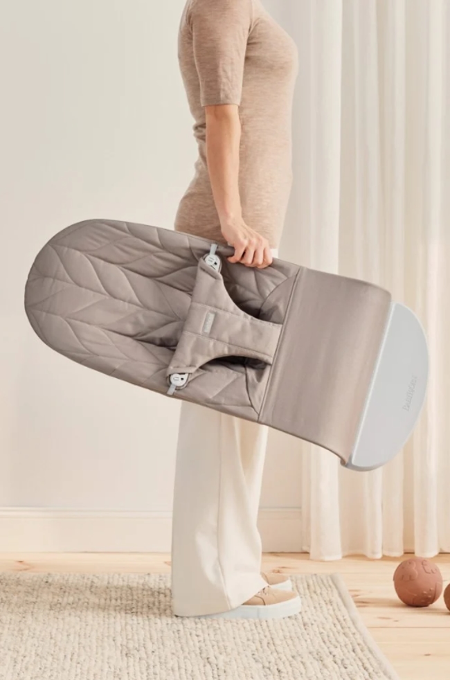 GHẾ RUNG BABY BJORN BOUNCER BLISS - MÀU SAND GREY/COTTON PETAL QUILT
