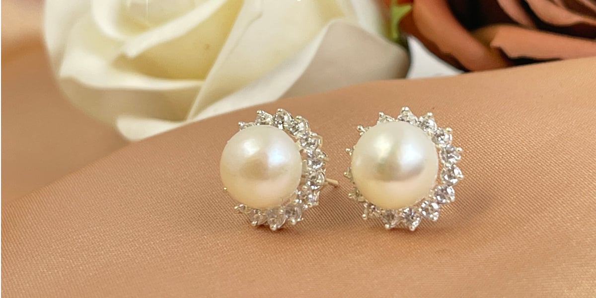 Bông tai ngọc trai