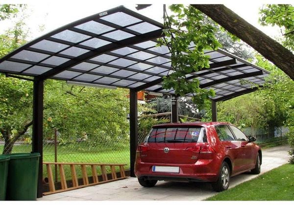 Mẫu mái nhà để xe đẹp bằng polycarbonate
