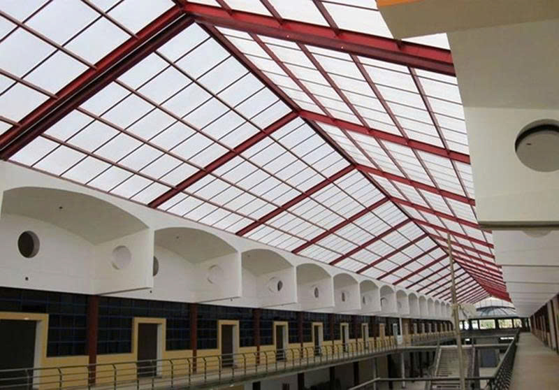 Thi công tấm lợp Polycarbonate