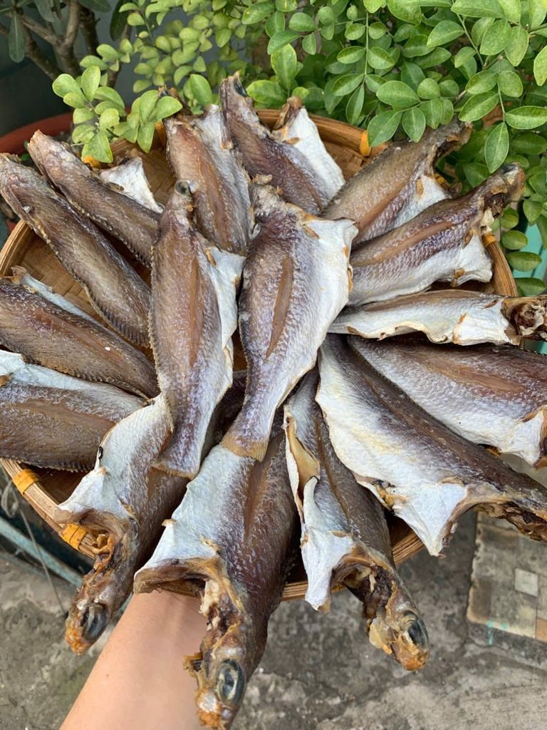 Khô cá đù nhà làm hàng lạt