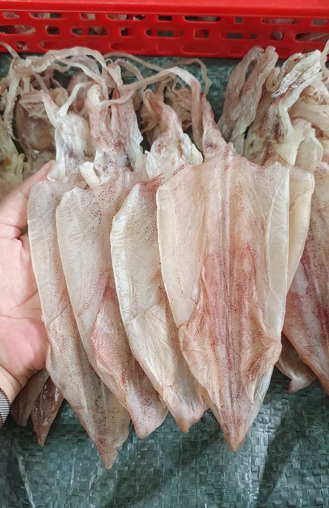 Khô mực câu loại 1 size 18-20 con 1kg