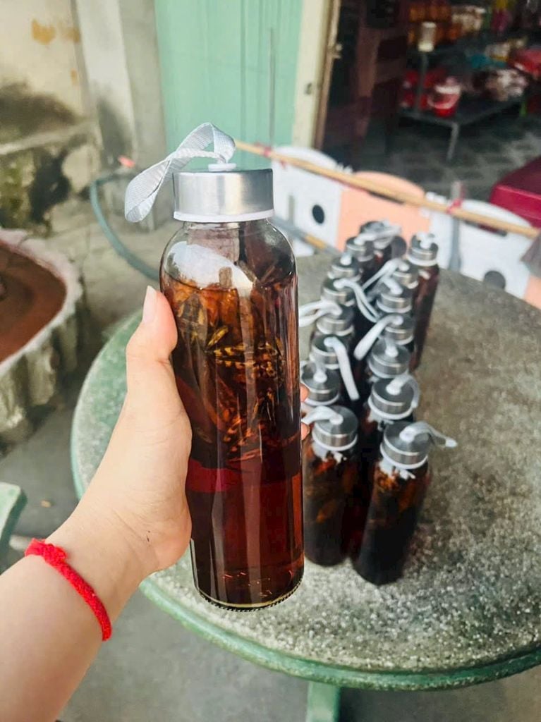 Nước mắm cà cuống