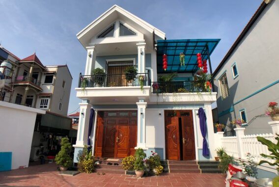 Công trình lắp đặt cửa thép vân gỗ Anphadoor cho anh Hùng tại Hưng Yên