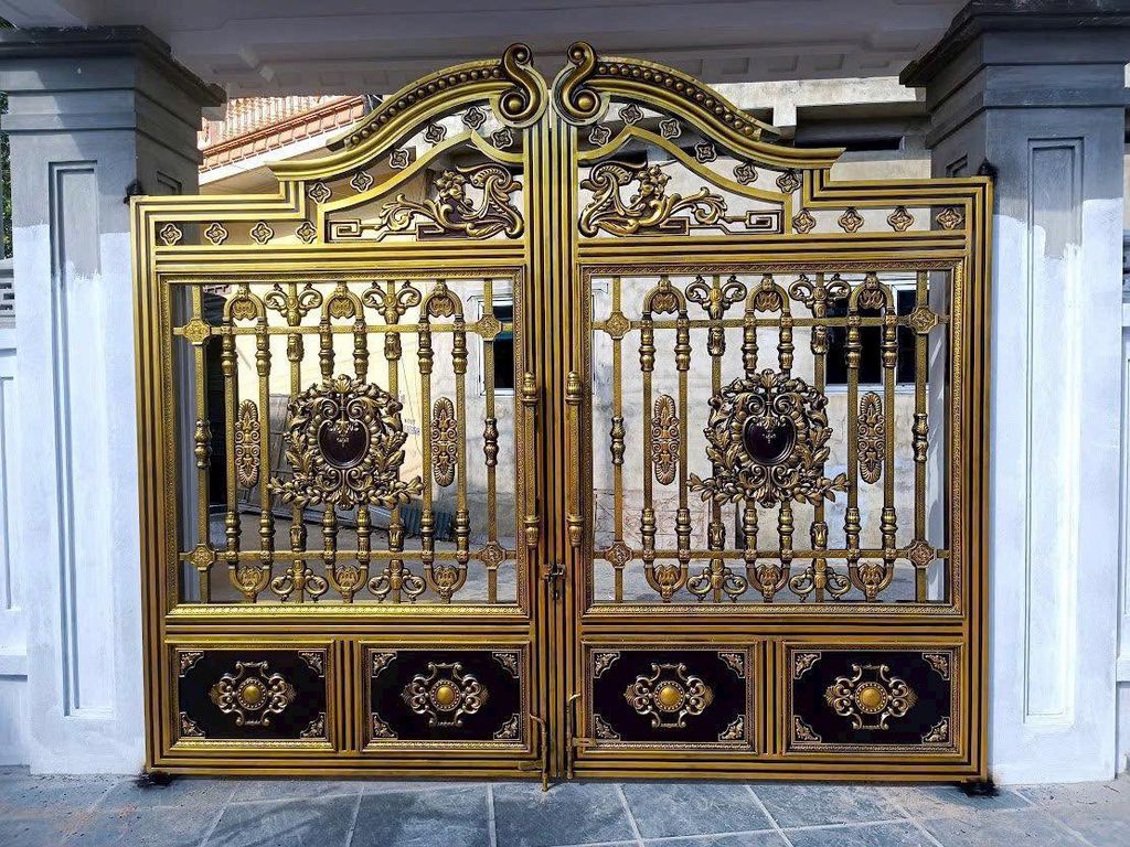 Sản phẩm mới cập bến Cổng Inox Sonnung