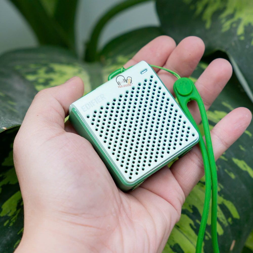 Trên tay chiếc loa nhỏ mà có võ Edifier MP85