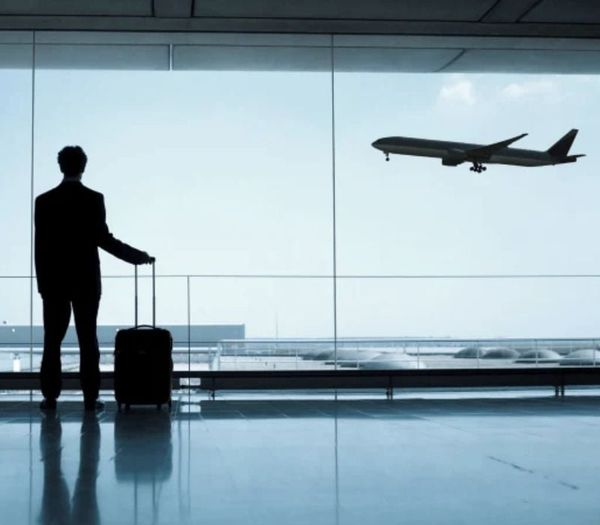 Tư vấn cách chọn vali đi nước ngoài: Nên mua loại nào tốt nhất?