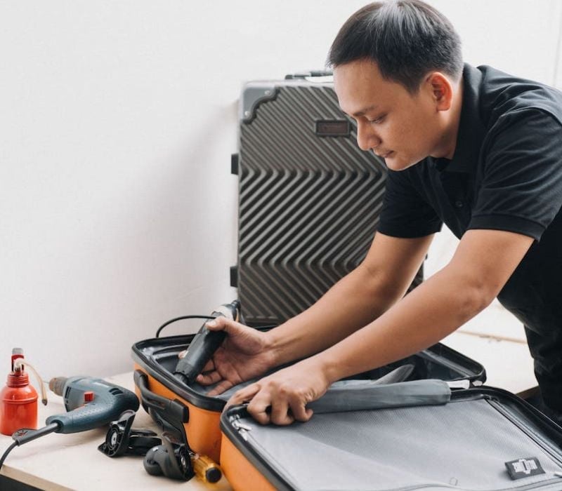 Trải nghiệm chính sách bảo hành vali trọn đời độc quyền từ MIA.vn