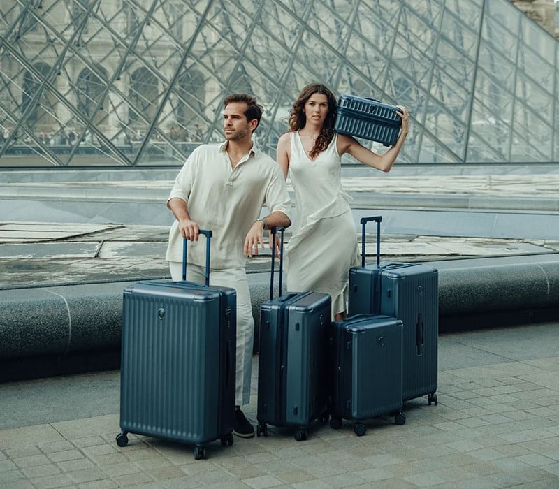 8 dòng vali Heys giúp nâng tầm chuyến hành trình