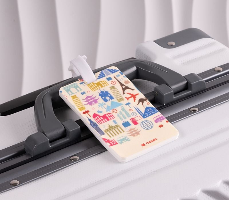 Những lợi ích của bảng tên gắn vali mà bạn không ngờ tới