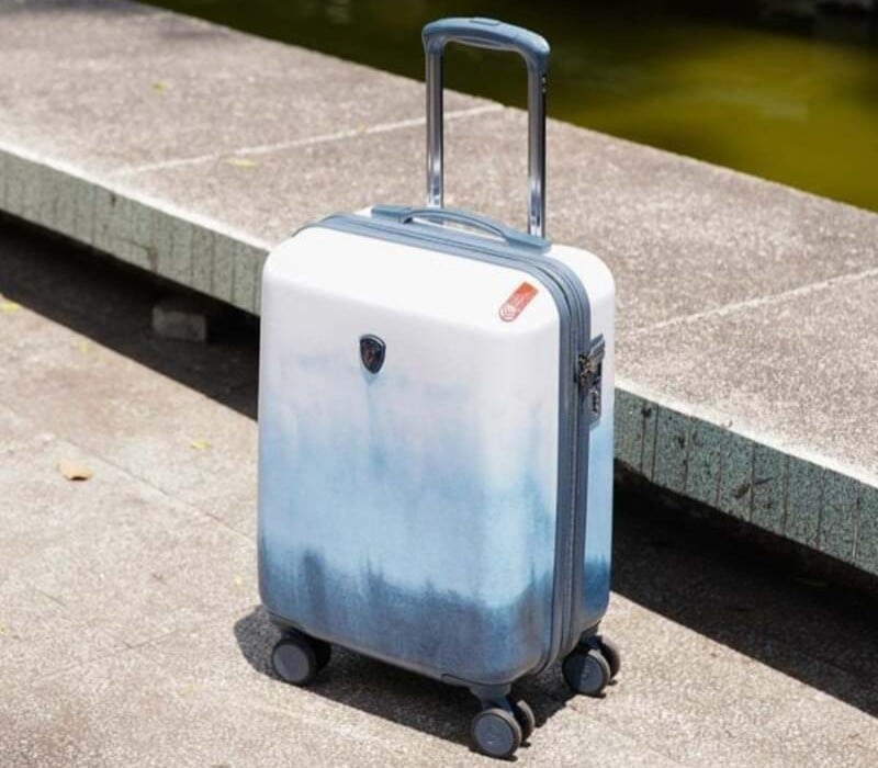 Kích thước vali size M phù hợp với chuyến đi mấy ngày