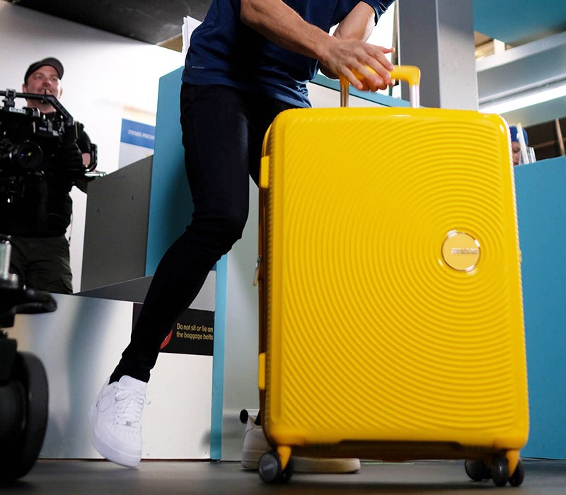 Phiên bản vali Curio của thương hiệu American Tourister siêu đẹp, siêu bền