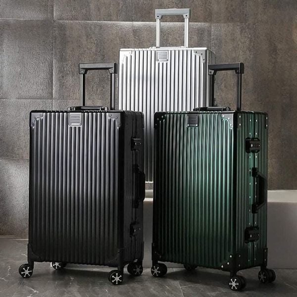 Vali nhôm nguyên khối