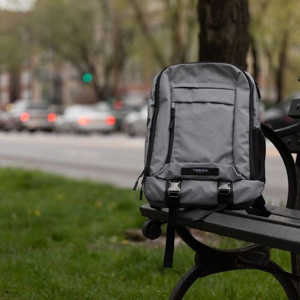 Những lợi ích tuyệt vời của ba lô laptop mà bạn nên biết